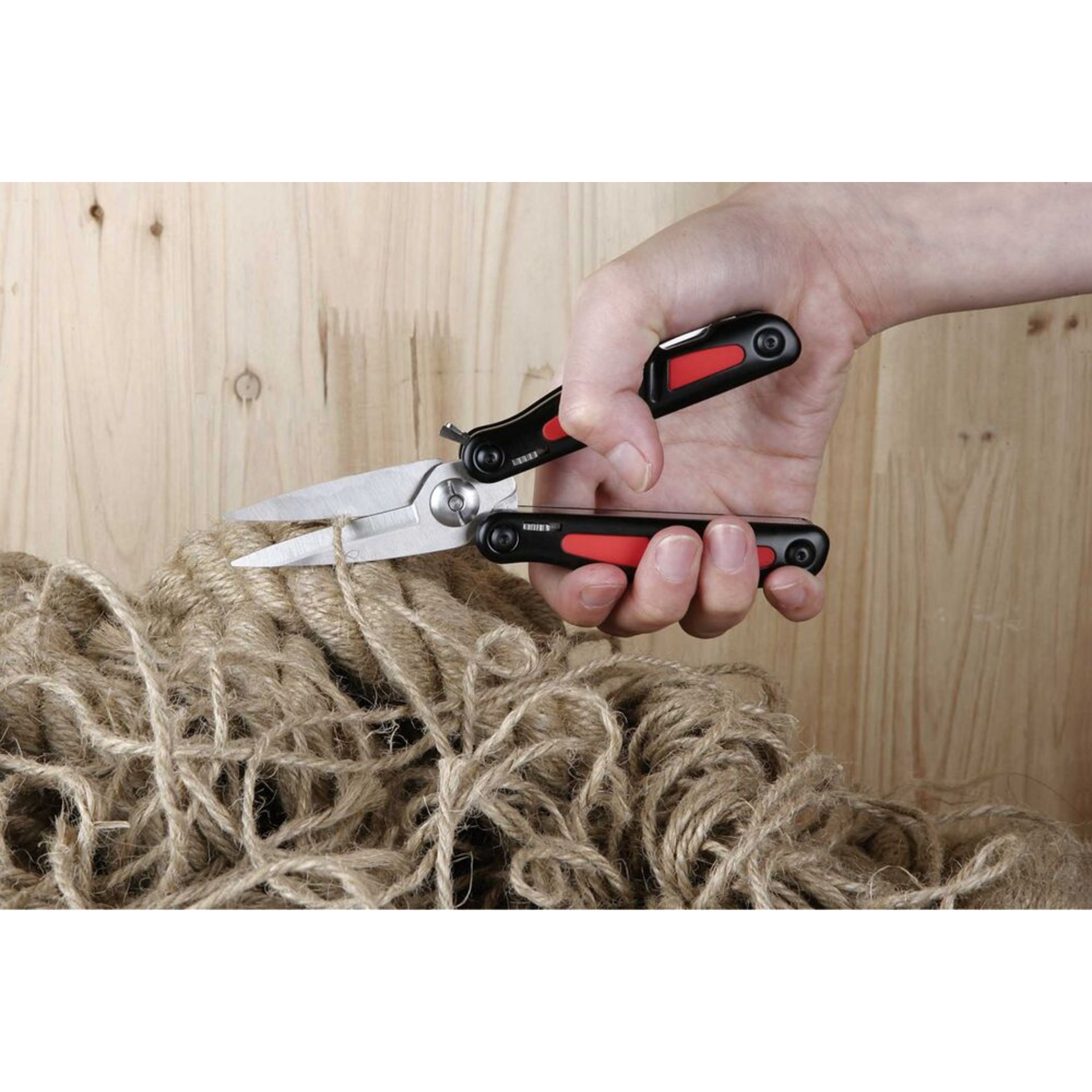 Schere, Klinge, Waffe