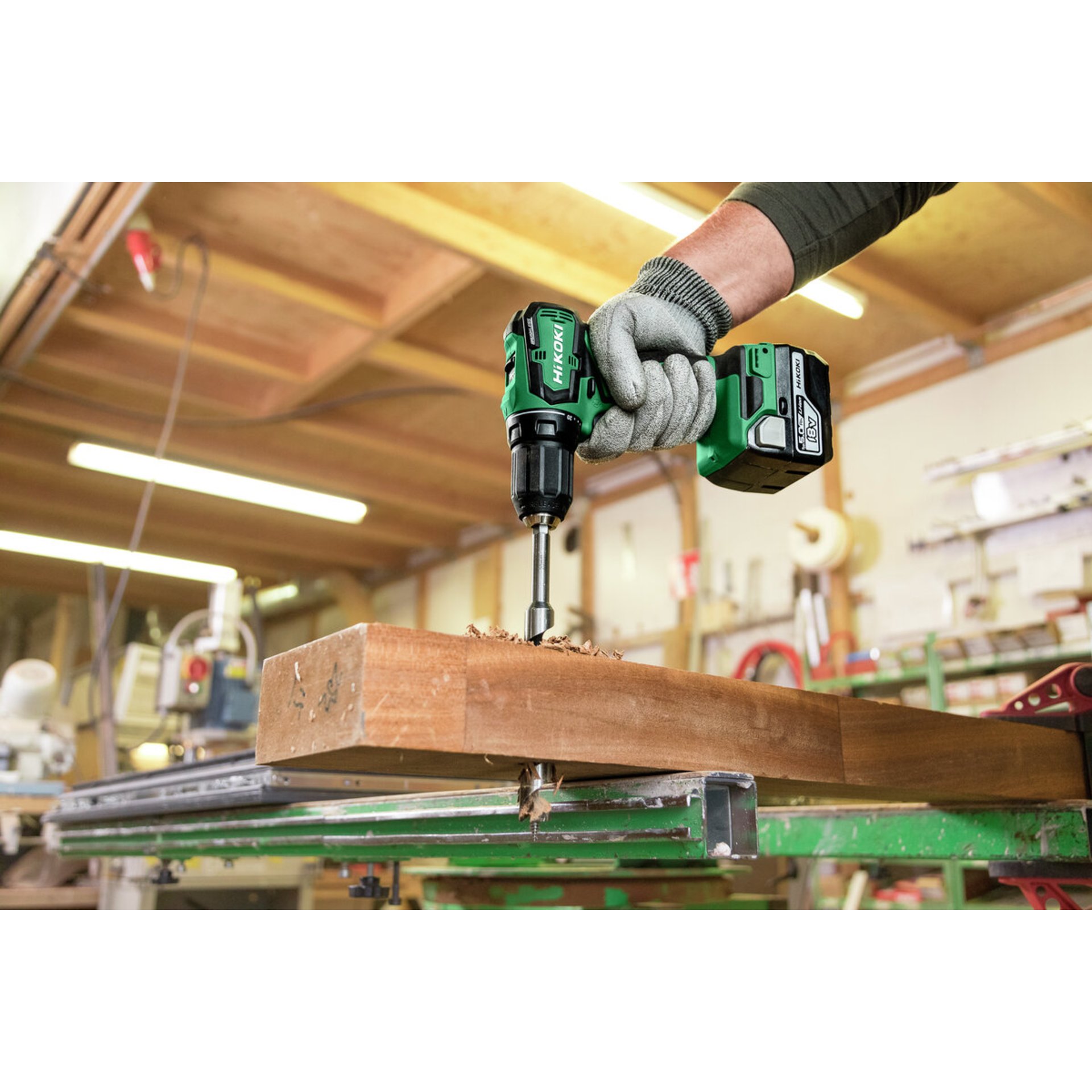 Gerät, Elektrische Bohrmaschine, Werkzeug, Drinnen, Innenarchitektur