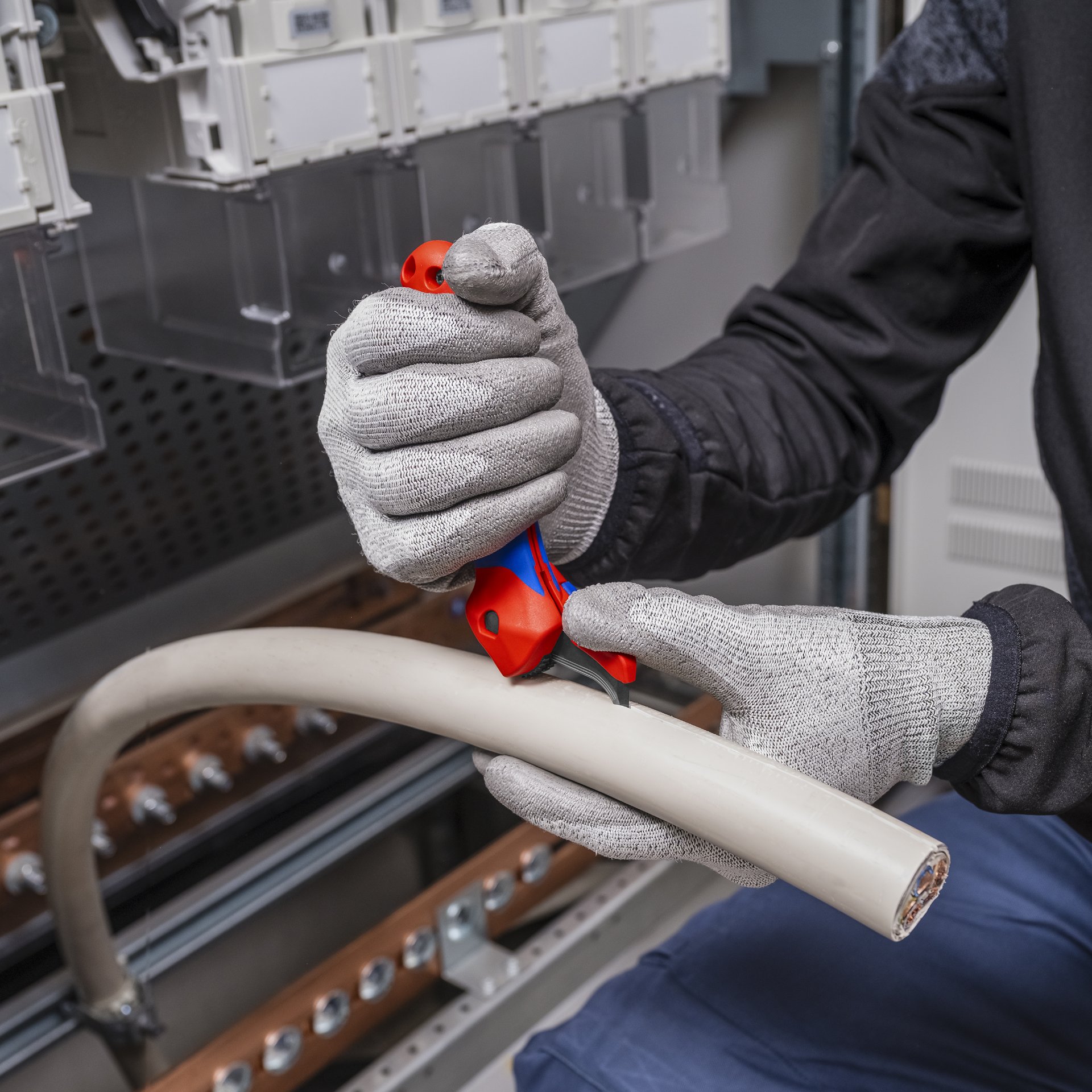 Bekleidung, Handschuh