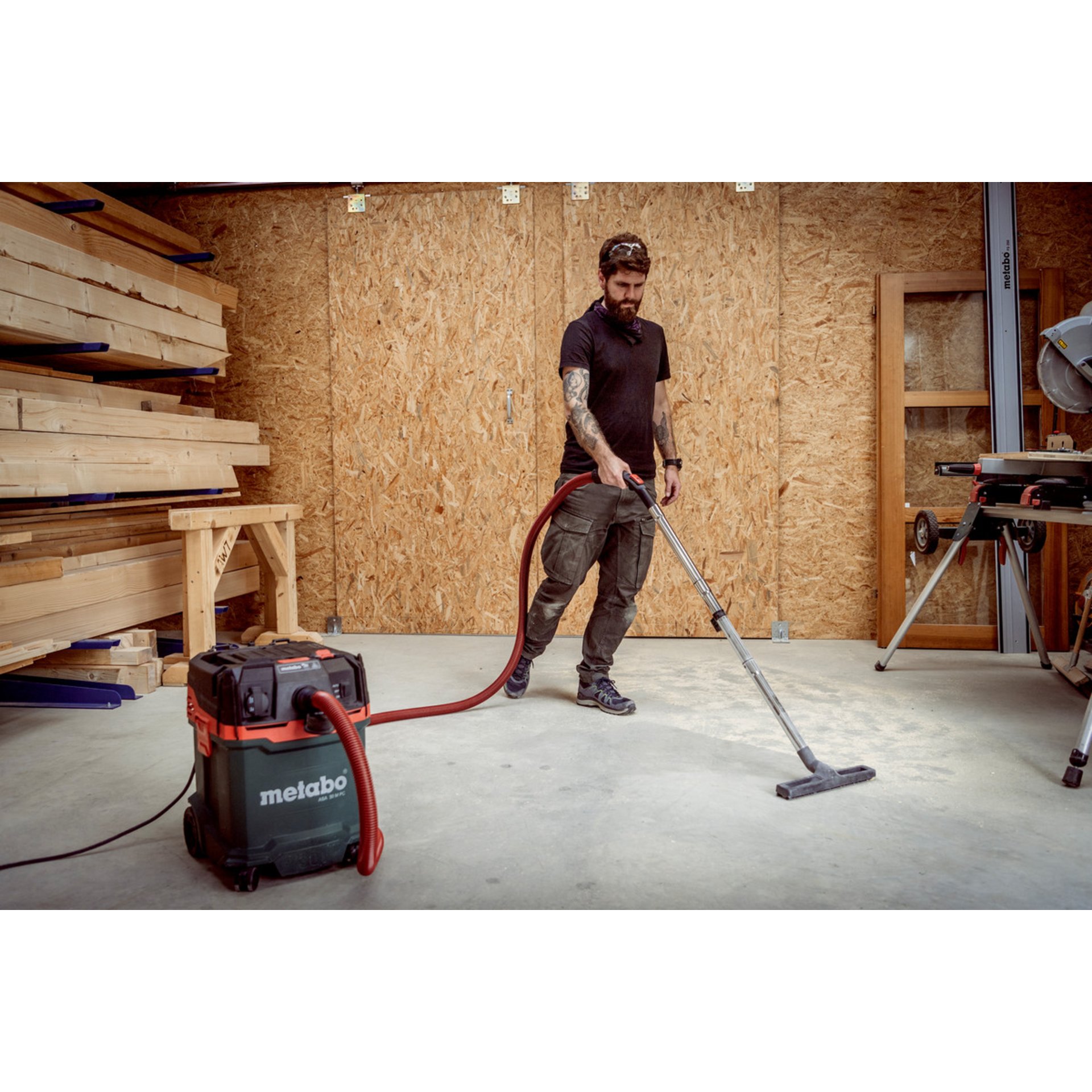 Innenarchitektur, Holz, Erwachsener, Mann, Person