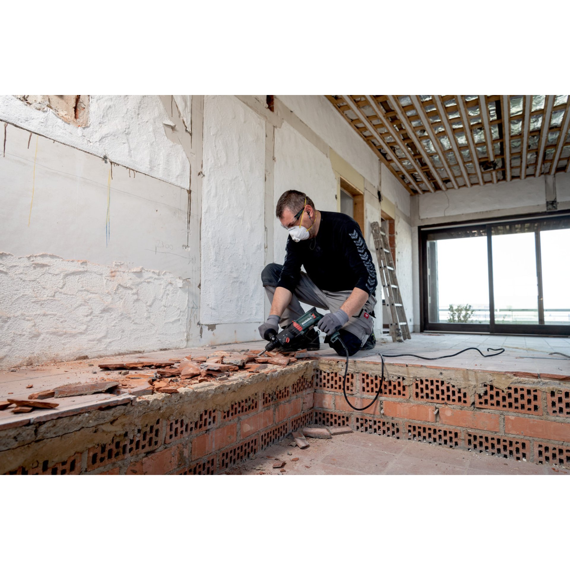 Elektrische Bohrmaschine, Erwachsener, Männlich, Mann, Person