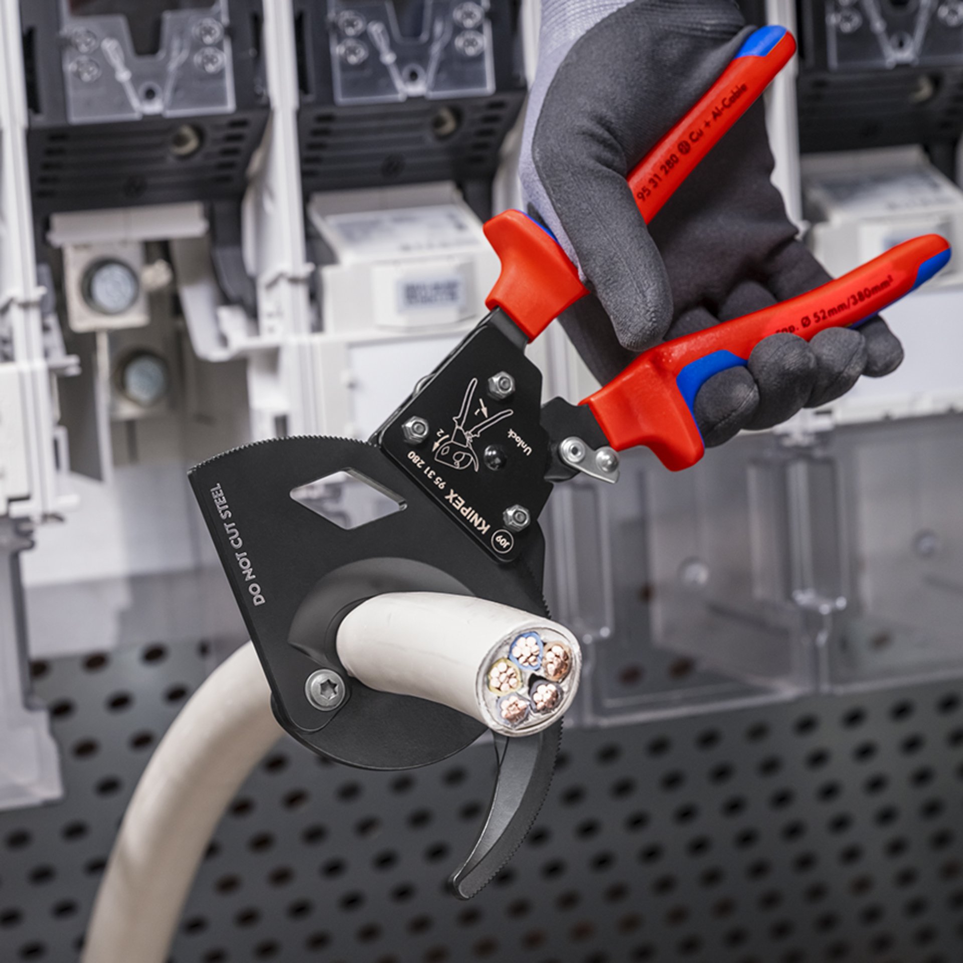 Elektronik, Hardware