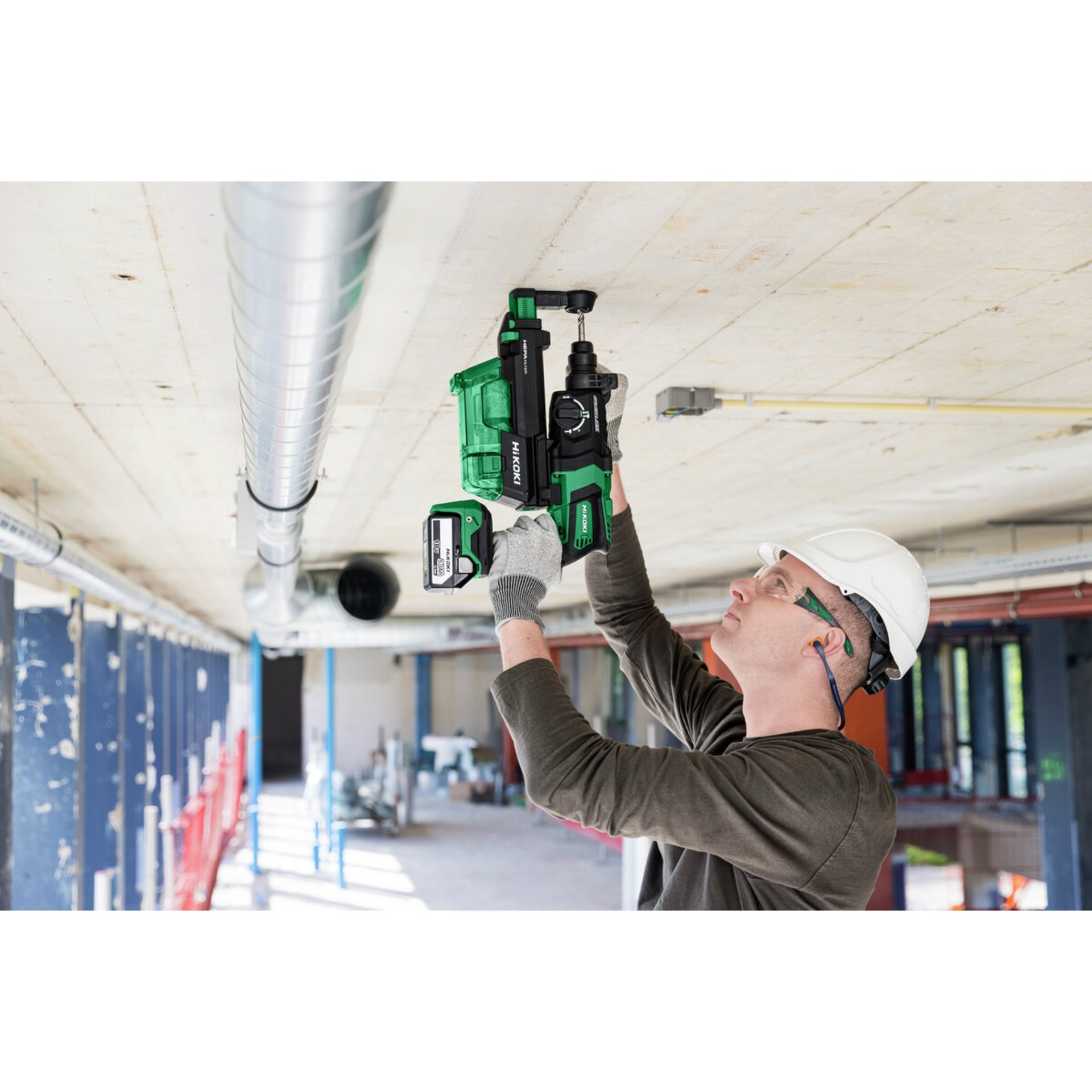 Person, Arbeiter, Elektrische Bohrmaschine, Werkzeug, Innenarchitektur