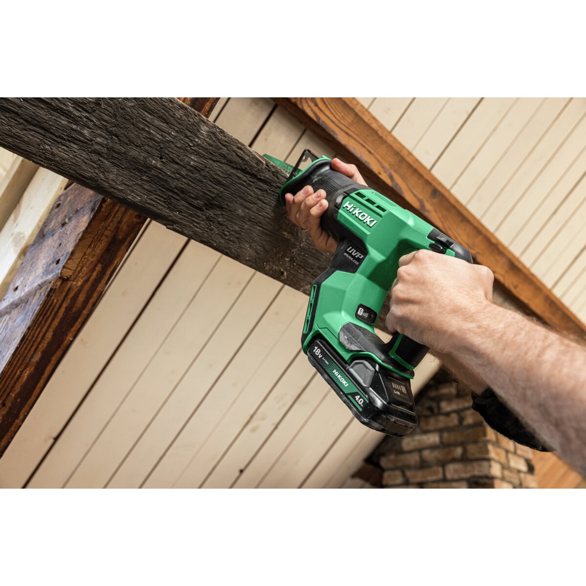 Drinnen, Innenarchitektur, Elektrische Bohrmaschine, Werkzeug, Holzpaneele