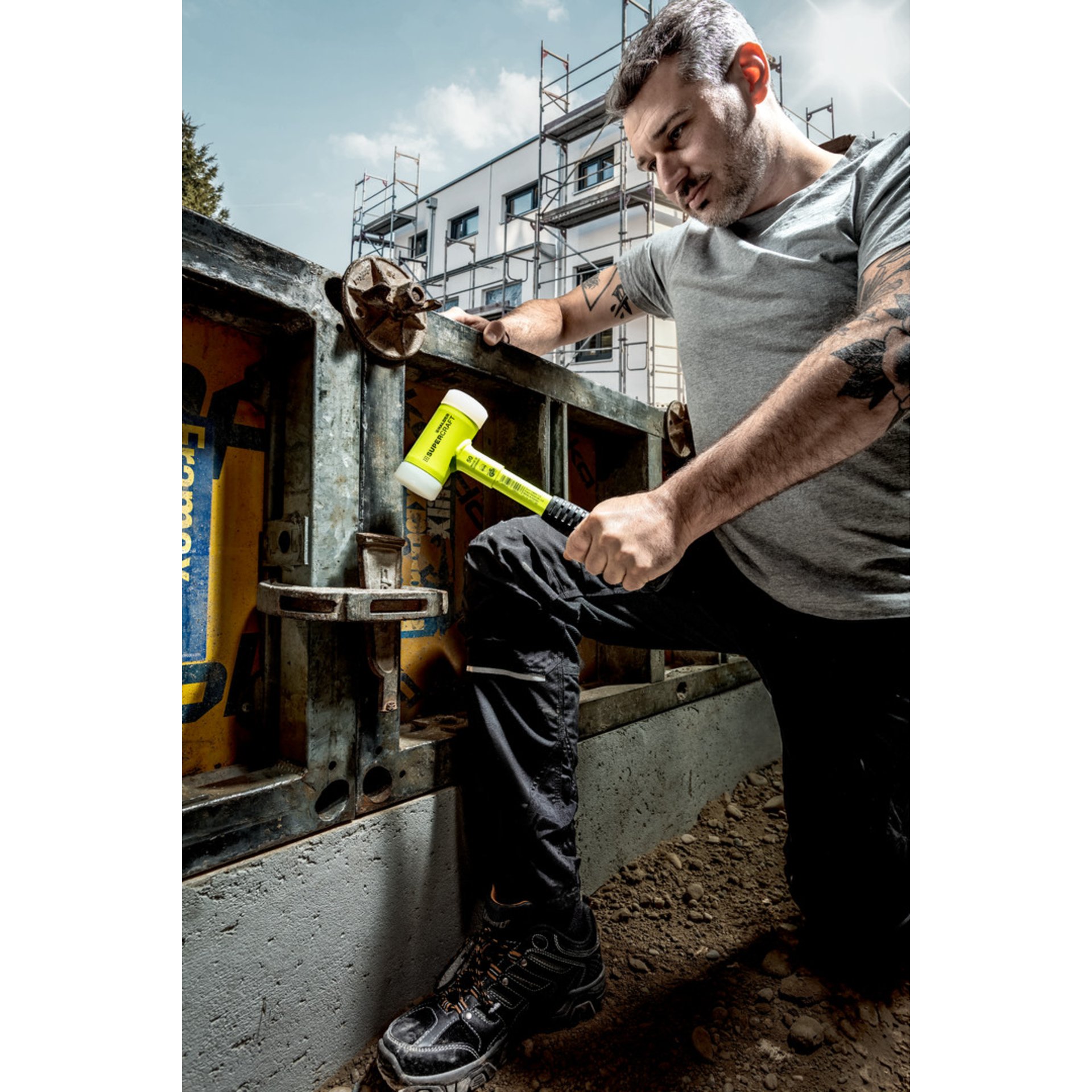 Person, Arbeiter, Hammer, Werkzeug, Hosen