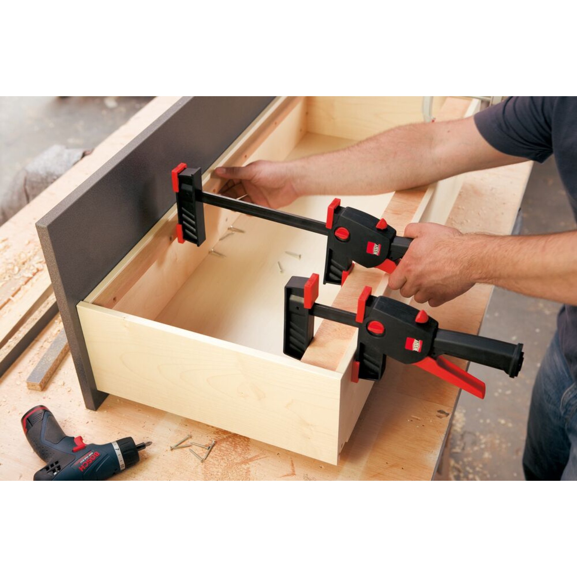 Gerät, Elektrische Bohrmaschine, Werkzeug, Schublade, Mobiliar