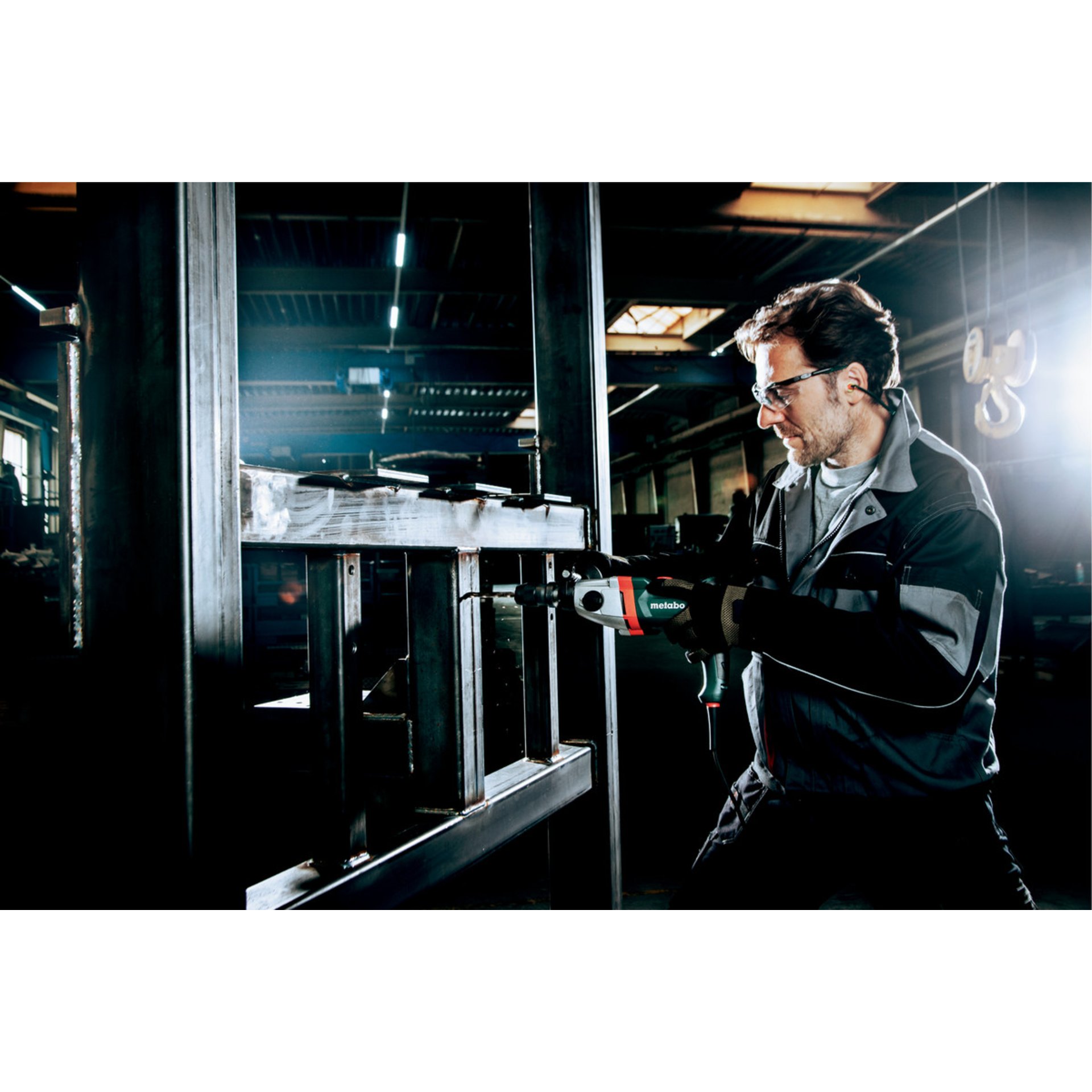 Feuerwaffe, Waffe, Gerät, Elektrische Bohrmaschine, Werkzeug